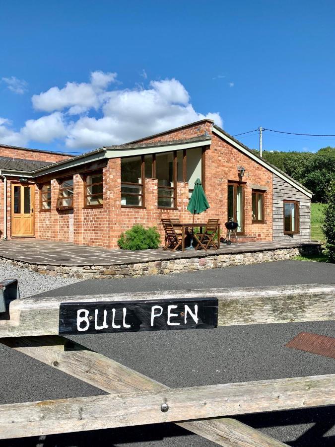The Old Bull Pen Βίλα Abergavenny Εξωτερικό φωτογραφία